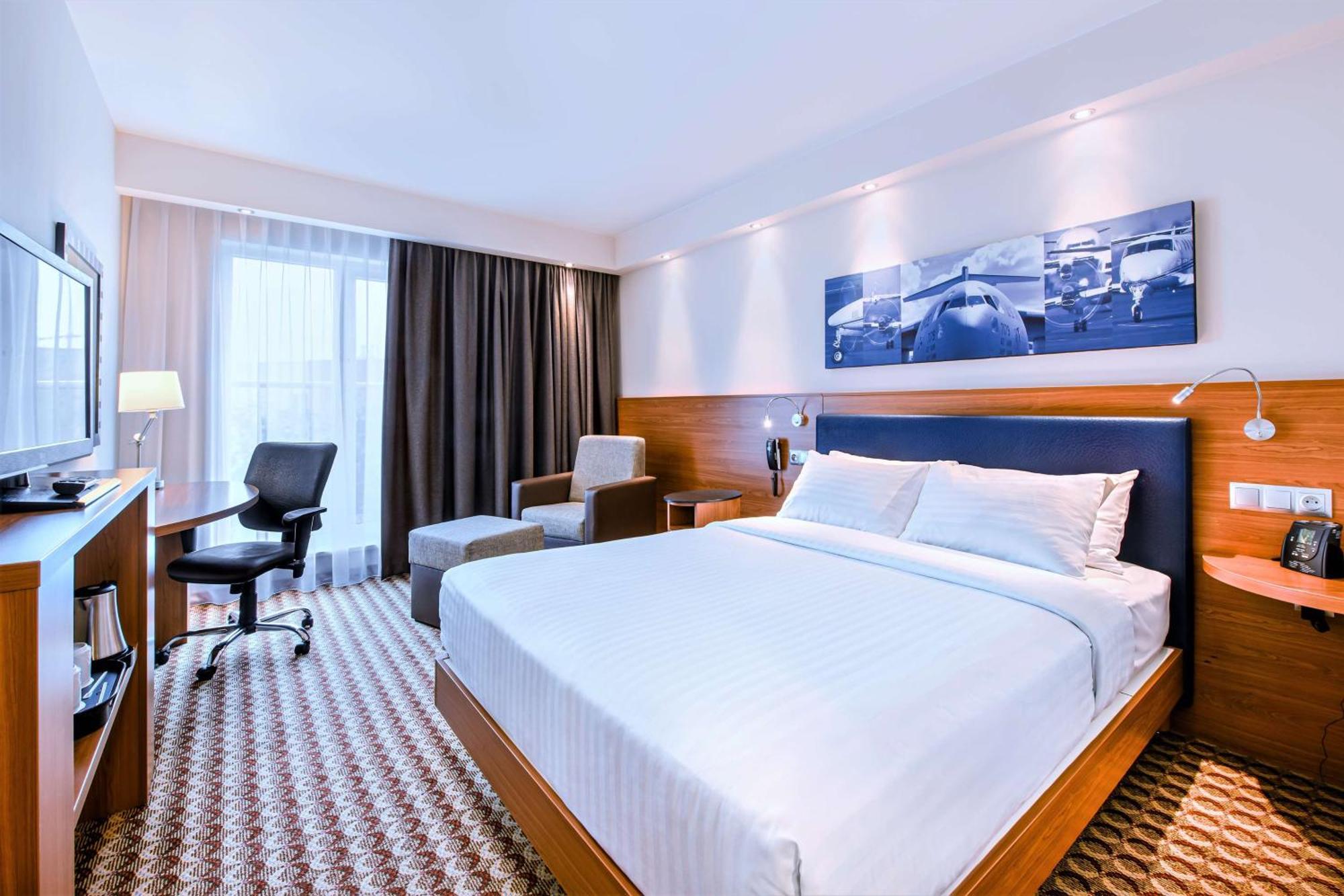 Hotell Hampton By Hilton Airport Warszawa